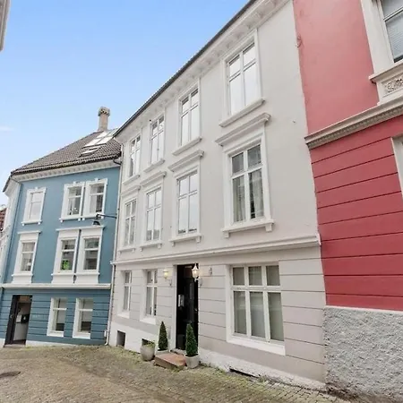 Urban City Leilighet
